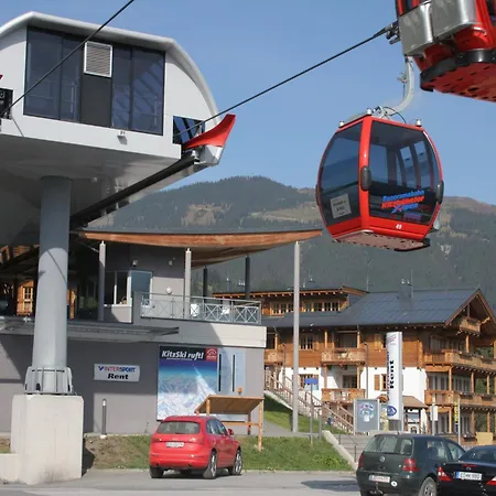 Mittersill Near Bus & Kitzbuehel * Холлерсбах (Пинцгау)