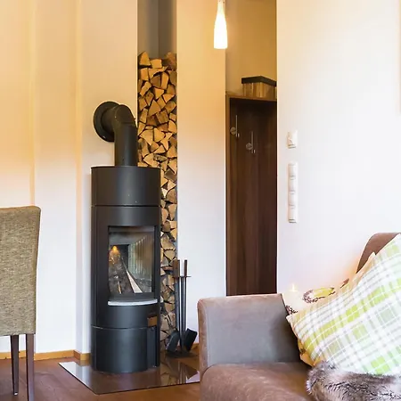 Mittersill Near Bus & Kitzbuehel アパート ホラースバッハ・イム・ピンツガウ