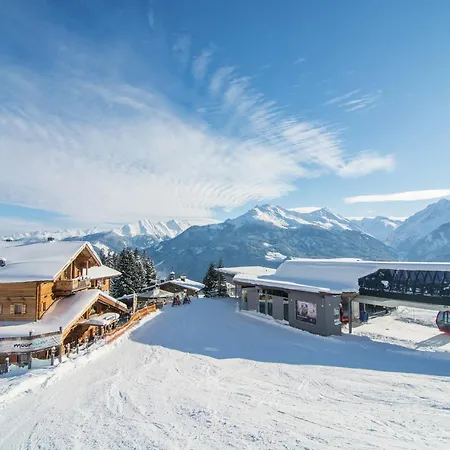 Апартаменты Mittersill Near Bus & Kitzbuehel Холлерсбах (Пинцгау)