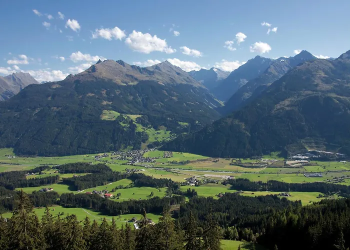 Mittersill Near Bus & Kitzbuehel Hollersbach im Pinzgau